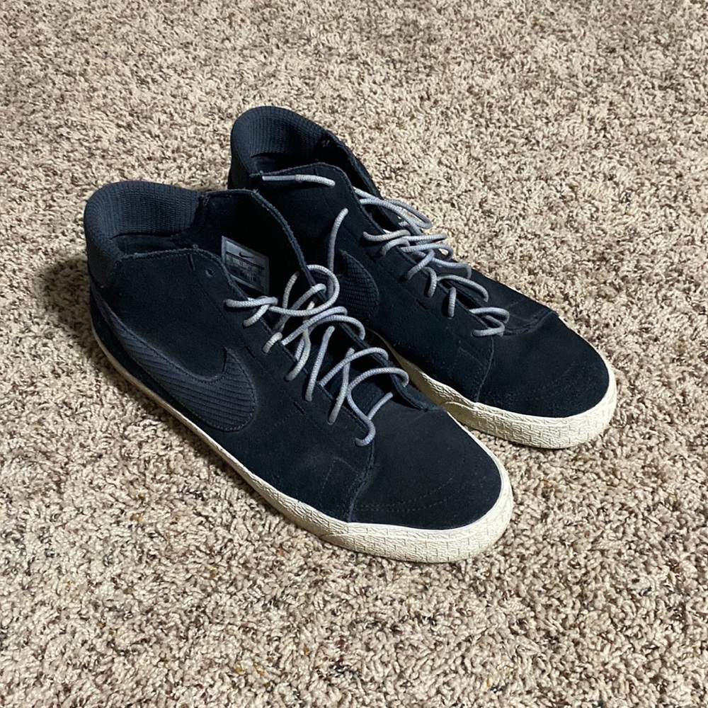 Men’s Size 12 Nike Mid Blazers